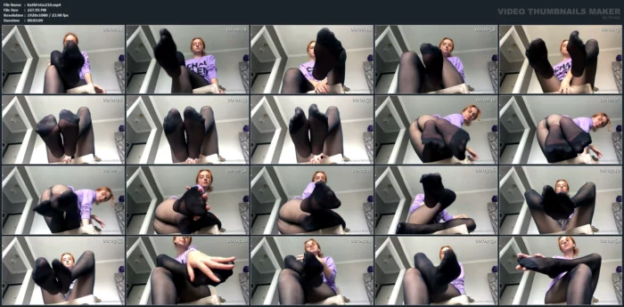 Sweaty Pantyhose To Your Nose! - KATHRYNNE FEET GODDESS / MISS KATRIN - MP4