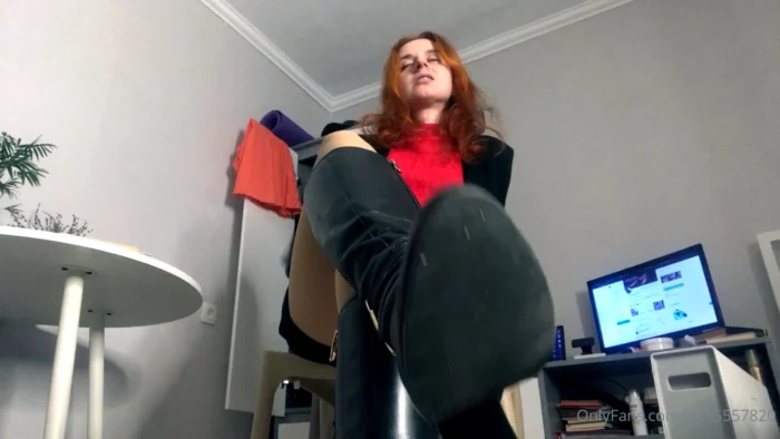 Teasing You With My Boots, Open My Legs, Masturbation Through And In Pantyhose! - KATHRYNNE FEET GODDESS / MISS KATRIN - MP4