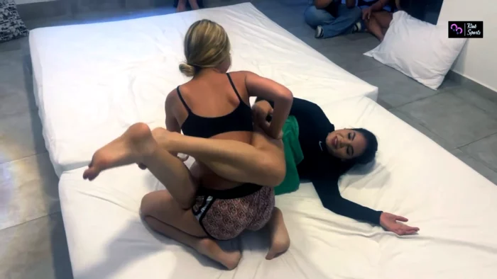 Laura Vs Valeria Round 4 - Straight Up Wrestling - KINKSPORTS - MP4