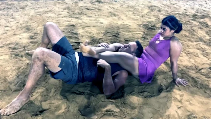 Valentina Vs Kevin Sand Beach Wrestling - Round 4 - Headscissors From Behind - KINKSPORTS - MP4