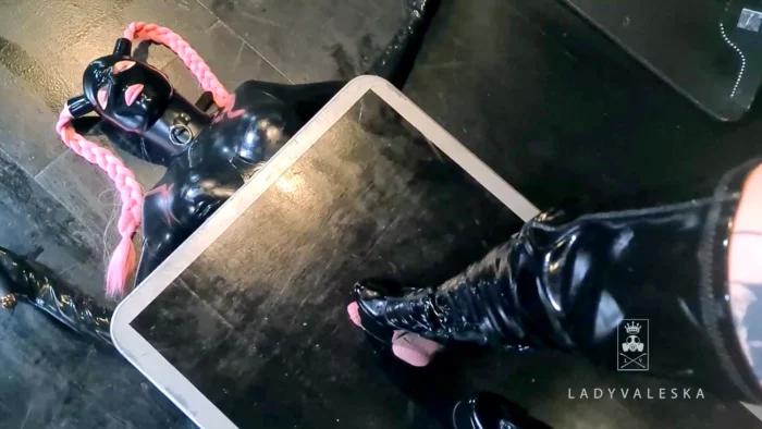 Cock Pinned Below Her Boots - LADY VALESKA - MP4