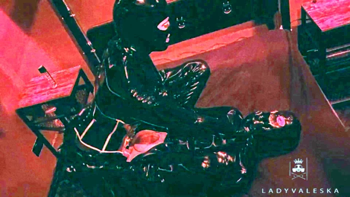 Gimp Sucked Fucked And Used - LADY VALESKA - MP4