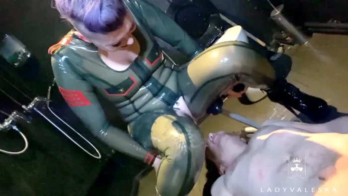 Taunted With Warm Golden Nectar - LADY VALESKA - MP4