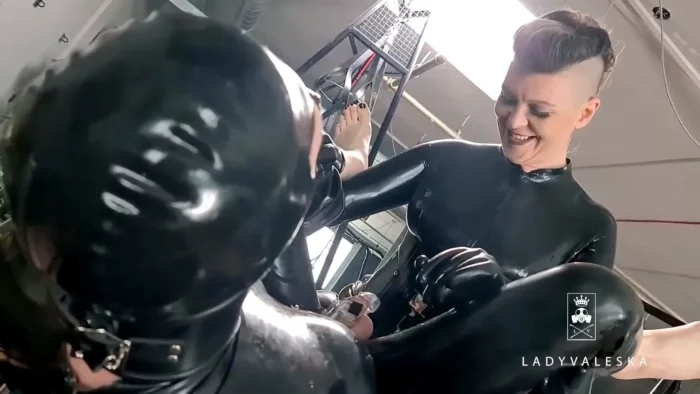 Working Her Rubber Dolly Part 2 Fucking The Holes - LADY VALESKA - MP4