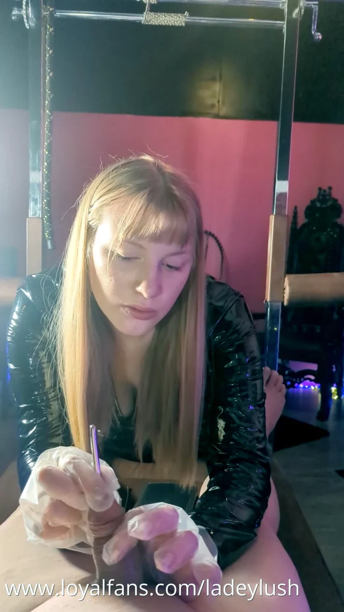 Feeling His Pee Hole Pop (Sounding) - LADEY LUSH - MP4