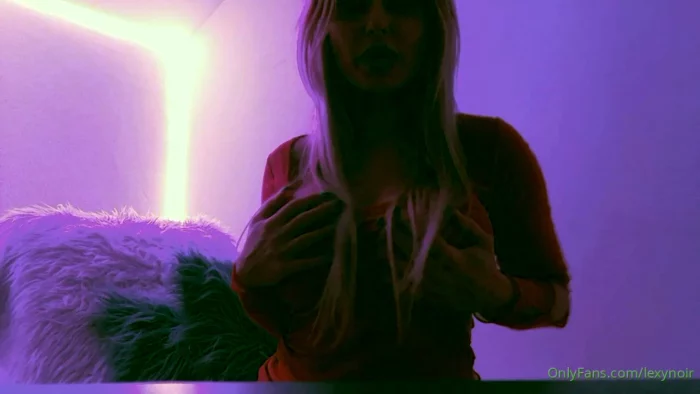 Boobs Addiction Brainwash Part 1 - LEXY NOIR / OBEYLEXYNOIR - MP4