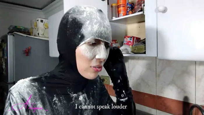 Arlequin - Sexy Thief In Tight Catsuit Has Mess By Traping Homealone - MANYVIDS PREMIUM - MP4