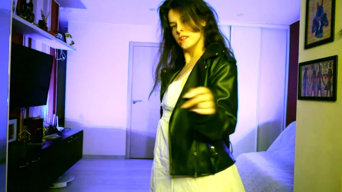 Roni Tailed - Role Play - Cutie Dancing At The Party - MANYVIDS PREMIUM - MP4
