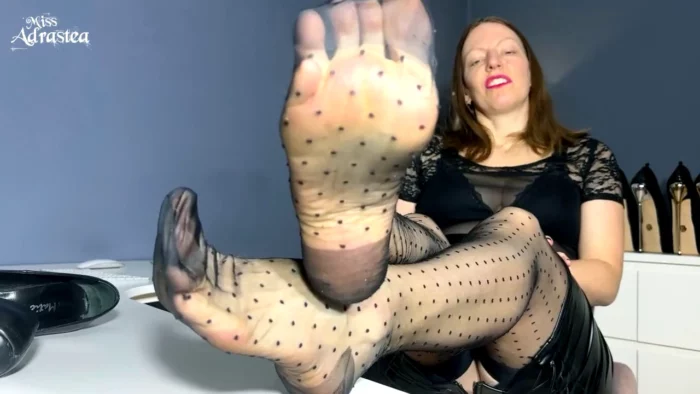 Suck And Cum, Foot Slut! - MISS ADRASTEA - MP4