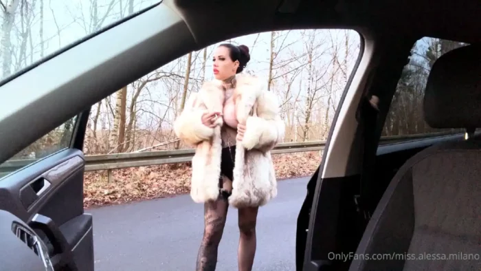Fur With Smoking In The Parking Lot - MISS ALESSA MILANO - MP4