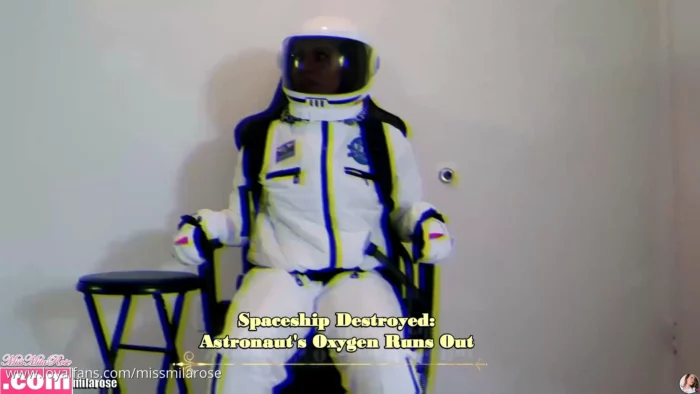 Astronaut's Spaceship Destroyed - MISS MILA ROSE - MP4
