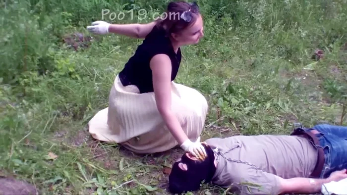 Please Stop 2! - SMELLY MILANA SCAT - MP4
