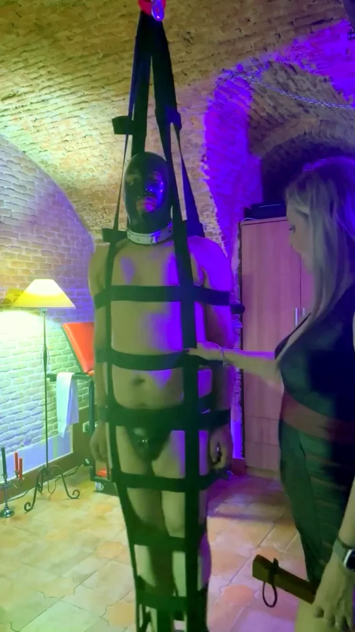 Do You Want To Be Locked In My Net And Suspended? - MISS SUSANA - MP4
