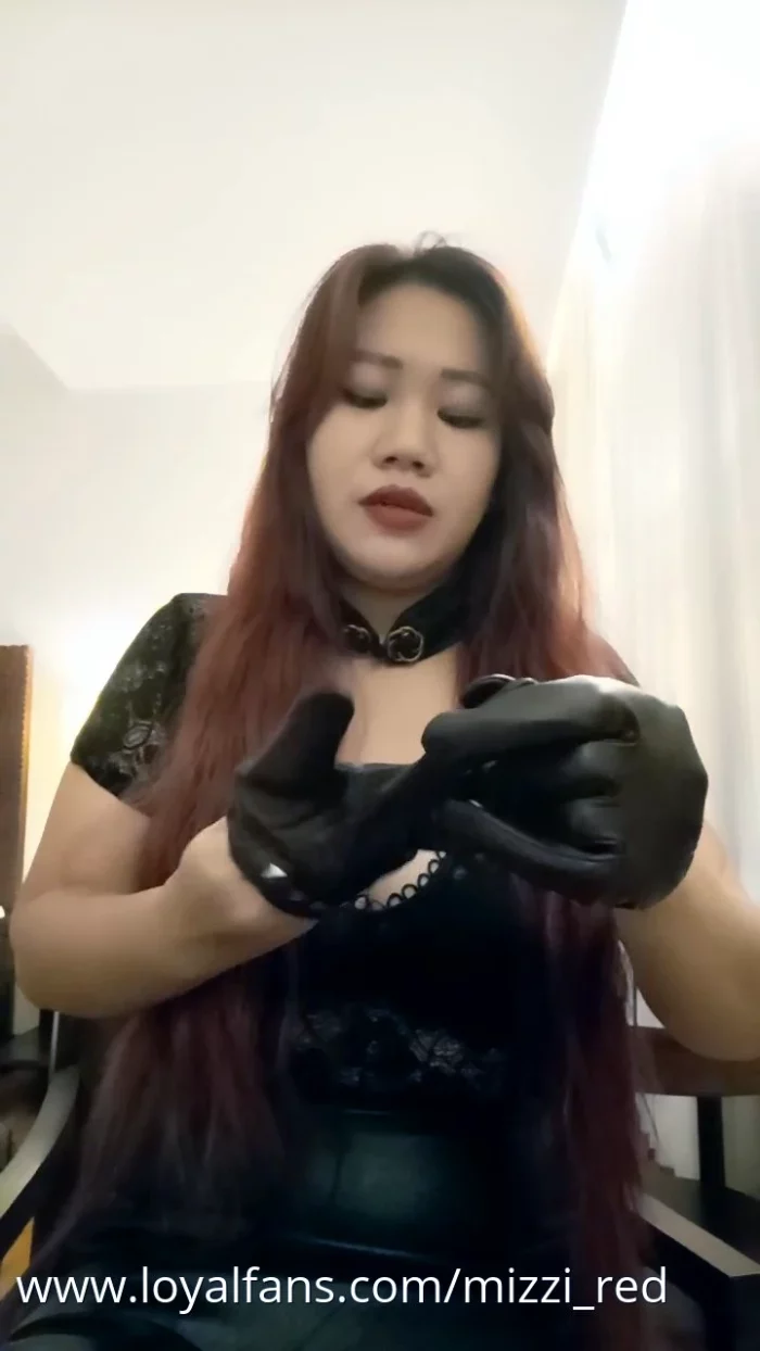 Leather Gloves - MIZZY RED / THE GODDESS RED - MP4