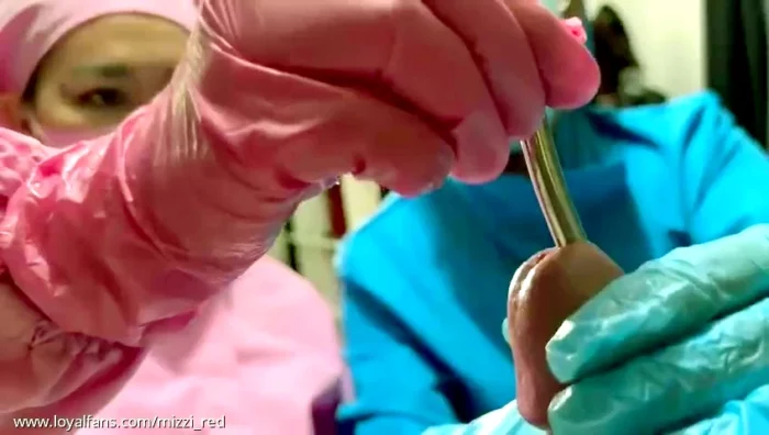 Mummified + Urethral Sounding - MIZZY RED / THE GODDESS RED - MP4