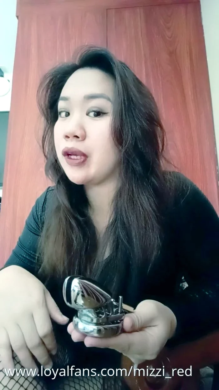 POV Chastity Cage - MIZZY RED / THE GODDESS RED - MP4