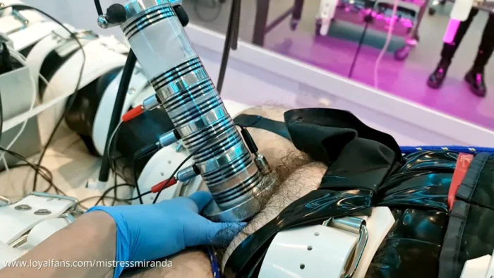 Doll O Clock - MISTRESS MIRANDA / THE BONDAGE MISTRESS CLUB / BDSMLABORATORY - MP4