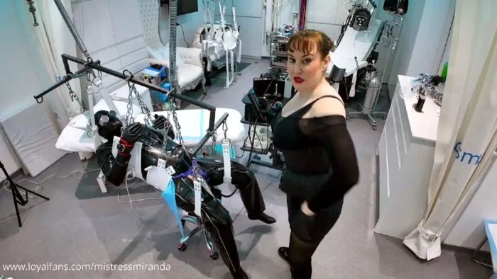 Fucks Given 4 - MISTRESS MIRANDA / THE BONDAGE MISTRESS CLUB / BDSMLABORATORY - MP4