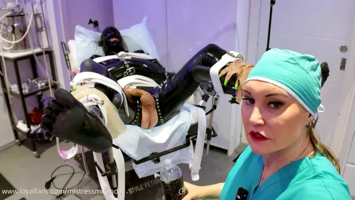 Gloves Medical Mayhem - MISTRESS MIRANDA / THE BONDAGE MISTRESS CLUB / BDSMLABORATORY - MP4