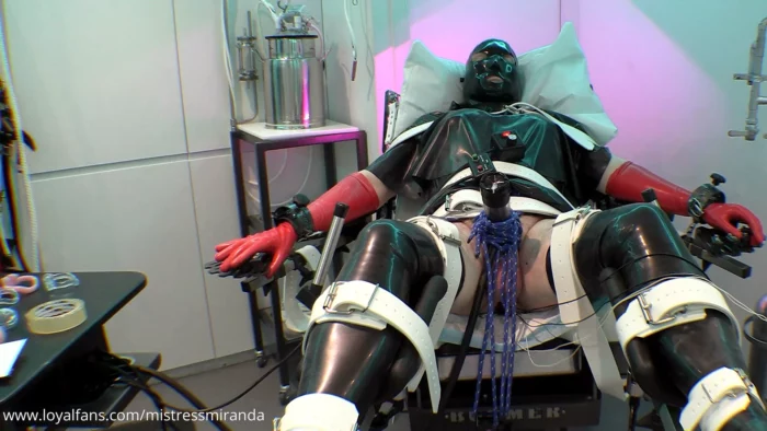 Sent To Another Mistress - MISTRESS MIRANDA / THE BONDAGE MISTRESS CLUB / BDSMLABORATORY - MP4