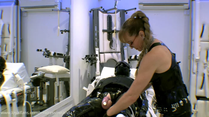 Virgin Rear - Brand - MISTRESS MIRANDA / THE BONDAGE MISTRESS CLUB / BDSMLABORATORY - MP4