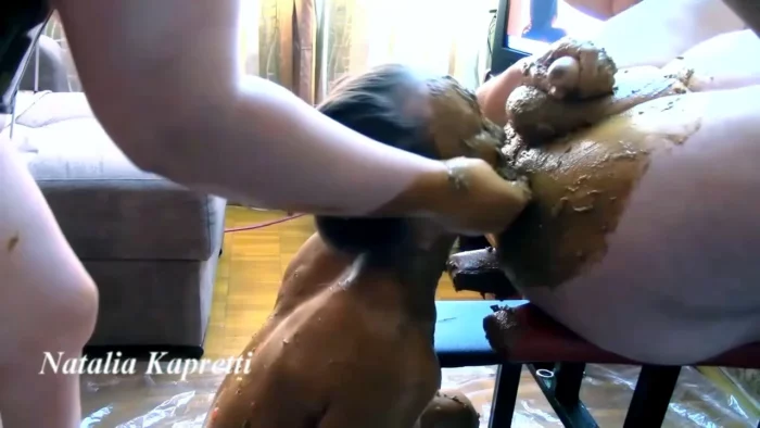 All In Shit Doing Fisting And Minet - NATALIA KAPRETTI SCAT - MP4