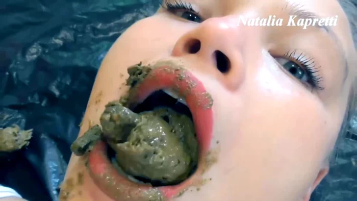 Eat Shit Don’t Get Distracted - NATALIA KAPRETTI SCAT - MP4