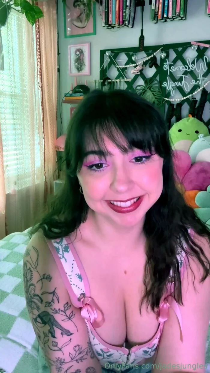 Sissy Humiliation Party - Feminization, Femdom, SPH - PEGGING GODDESS JADE / JADESJUNGLES - MP4