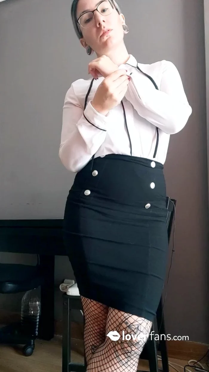 POV You're Taking Some Private Lessons With Me, But Are You A Good Or Bad Student? - RENA VON CAUSTIC - MP4