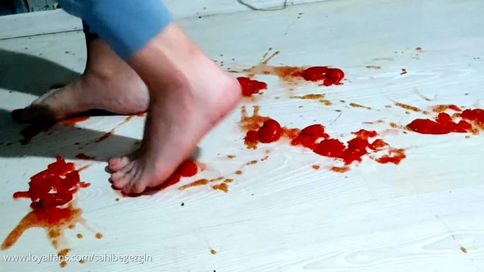 Food Crush 2 - SAHIBE GEZGIN - MP4