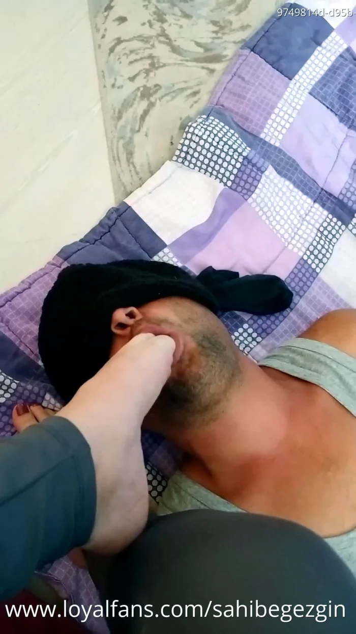 Sockworship & Footworship & Shoesworship - SAHIBE GEZGIN - MP4