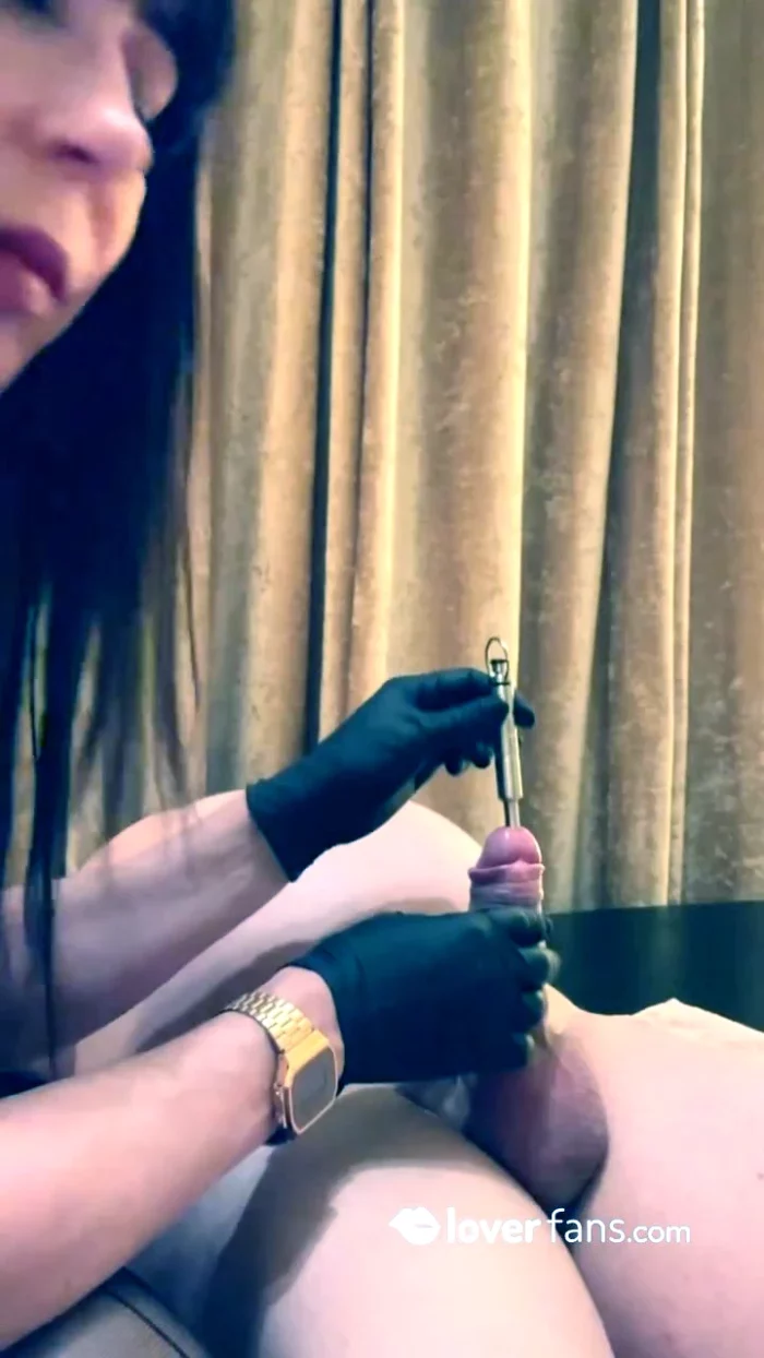 Urethral Catheter - SARAFEMDOMINA / DOMINA SARA - MP4