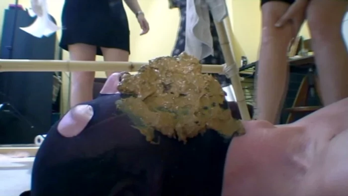 3 Piles Of Shit Part 2 - SCATQUEENS-BERLIN - MP4