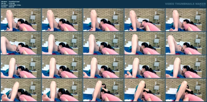 I Eat My Neighbor's Delicious Pussy With My Feet In The Air - SCARLETTANDC - MP4