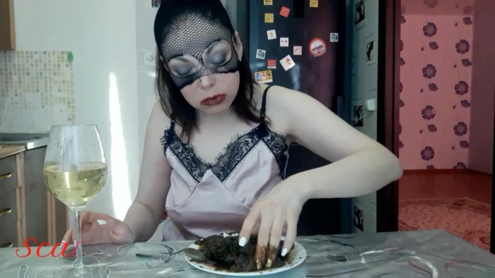 I Eat Shitty Womit Part 1 - SCATLINA - MP4