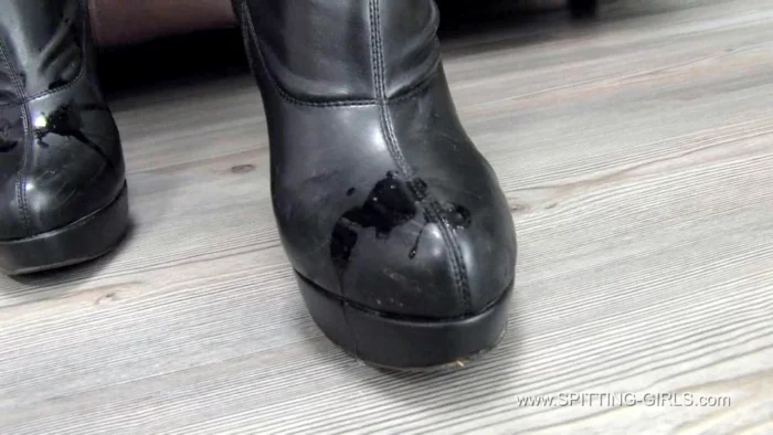 Boot Cleaning - Tall Mistress Svenja - SPITTING-GIRLS - MP4