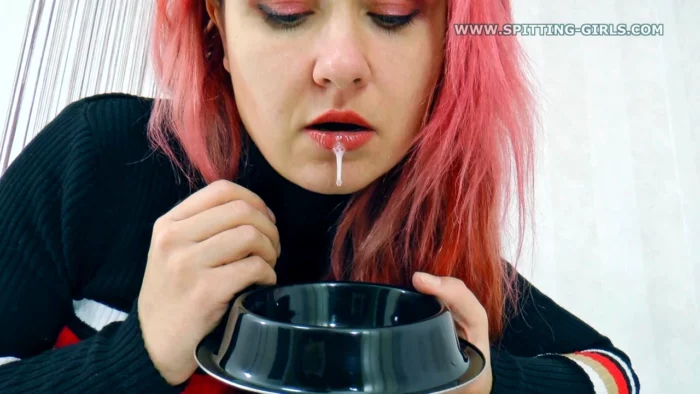 This Here Is Your Change Of Diet! - Mistress Roxana - SPITTING-GIRLS - MP4
