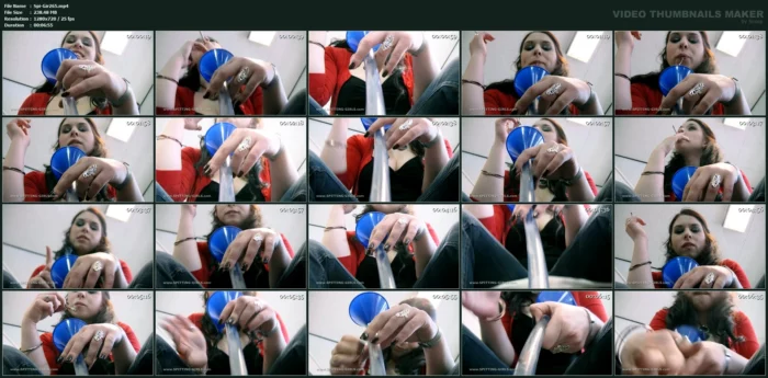 Used By Tina - SPITTING-GIRLS - MP4