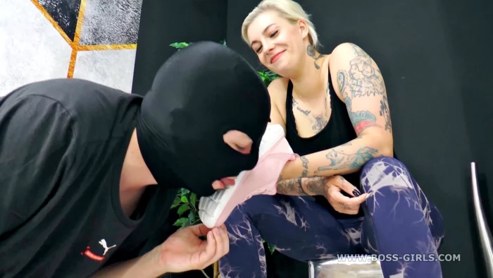 Sneaker Soles And Spit From Mistress Zora - SPITTINGBITCHES - MP4