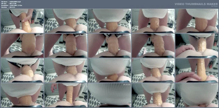 Amateur Femdom Mistress Uses Strapon - SUBMISSIVE HUSBAND - MP4