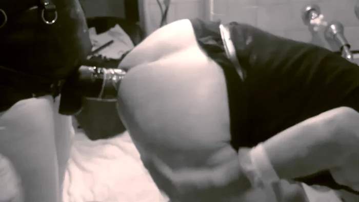 Strapon For Cuckold - SUBMISSIVE HUSBAND - MP4