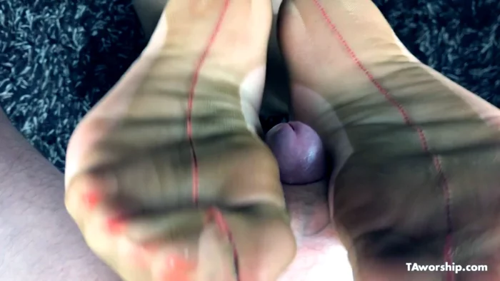 Lost Video Tape 18 - TAWORSHIP - FOOT WORSHIP - MP4