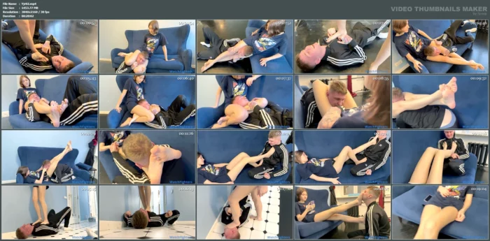 18 Years Old Girl Headscissors, Trampling And Foot Worship - YJRGN / WATCHFIGHTERS - MP4