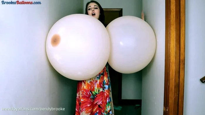 Got Stuck In The Hallway Because These Tits Won't Stop Growing - BENDY BROOKE - MP4