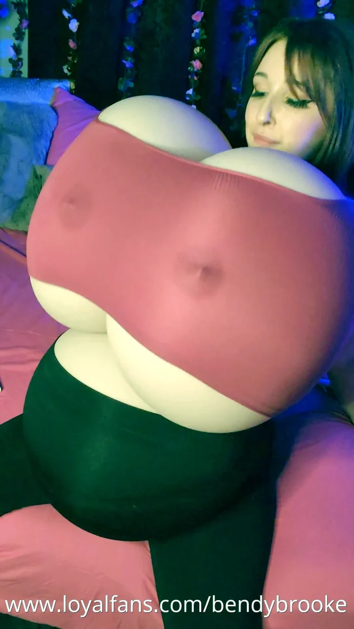 Pink Tank Top + Maternity Pants - BENDY BROOKE - MP4
