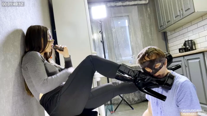 Lick My Boots Slave! How I Love To Spit And Lower The Slaves - CRUEL DOMINATION / BEAUTIFUL GIRLS - MP4