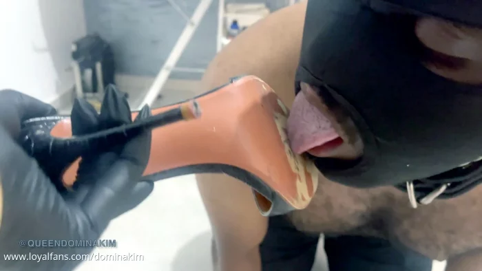 Your Queen Had A Long Day Walking In Hige Heels - DOMINA KIM - MP4