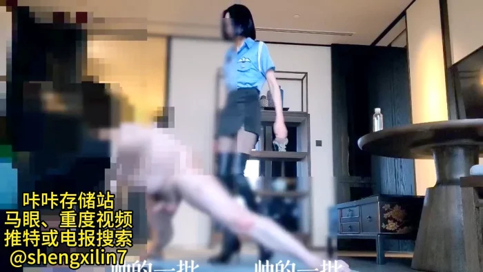 One Of The Few Super Heavy Crotch Kicks That Xiao Li Tiedan Has Released - EROSMAYAN7 - MP4