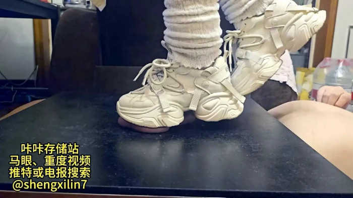 Su Wan's Yang Abuse - EROSMAYAN7 - MP4