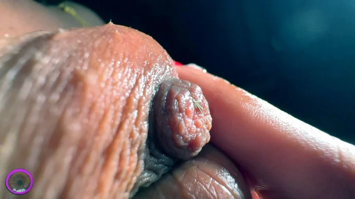 Giantess Cirilla Nip Squish - THE CIRILLA EMPORIUM - MP4